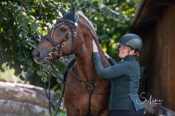 Melanie Manser und Kaltblut Vanero sind ein eingespieltes Team. ©️ Melanie Manser / Seline Foto&Design