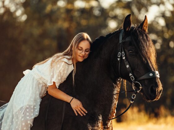 Auch wenn Tamara Grasl Instagram zum Spaß betreibt, holt sie Pferdeliebhaber:innen ab. ©️Tamara Grasl