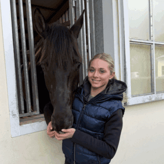 Florentina Jöbstl (ST) jat mit dem neunjährigen Mr. Lova Lova ein Spitzen-Pferd für die Zukunft in der U25-Tour. © Privat