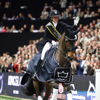 Cathrine Laudrup-Dufour (DEN) holt in Herning zwei Heimsiege in der CDI5*-Tour. © Ridehesten.com