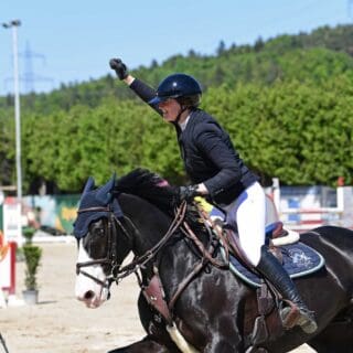 Anna Duff (IRE) lebt in Bayern und ist zur zweiten Etappe der AlpenSpan-Tour nach Preding gereist - das hat sich ausgezahlt! © OEPS / Horsic Photography