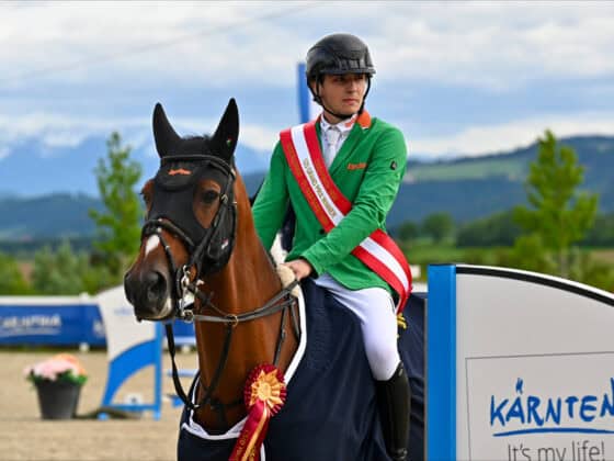 Tobias Pfingstl (T) bestritt in St Margarethen sein erstes Turnier mit Idiaal Special seit fast drei Jahren. Es endete mit einem emotionalen Sieg im EY-Cup! © Privat