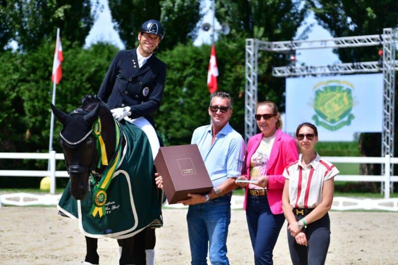 Christian Schumach (K) gewinnt die CDI3* Grand Prix Musikkür von Verolanuova. © Privat
