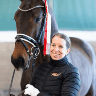 Astrid Neumayer (OÖ) feierte in Pilijaszfalu einen Comeback-Sieg! © EQWO.net/ Petra Kerschbaum