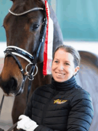 Astrid Neumayer (OÖ) feierte in Pilijaszfalu einen Comeback-Sieg! © EQWO.net/ Petra Kerschbaum