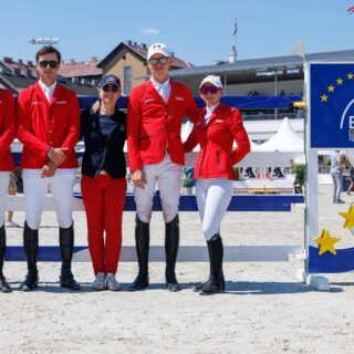 Österreich reichte in Budapest Rang fünf für die Semifinal-Qualifikation des EEF Nations Cup! © CSIO Budapest