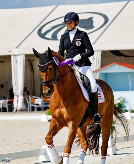 Nele Cordt (W) und Fauntleroy sicherten sich bei ihrer ersten gemeinsamen Europameisterschaft zwei Platzierungen! © EQWO.net | Petra Kerschbaum