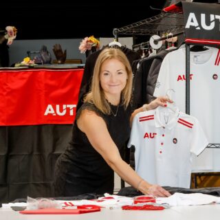 Die neue MACEUR "National wear" für Österreich entspringt dem kreativen Kopf der Gründerin Manuela Koch. © EQWO.net | Petra Kerschbaum