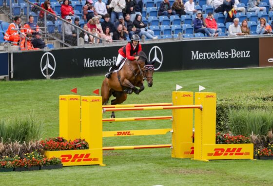 Bomben-WM-Auftakt für Felix Koller (OÖ) und Cossinelle! Die beiden zeigen im Zeitspringen eine schnelle Nullrunde. © EQWO.net | Petra Kerschbaum
