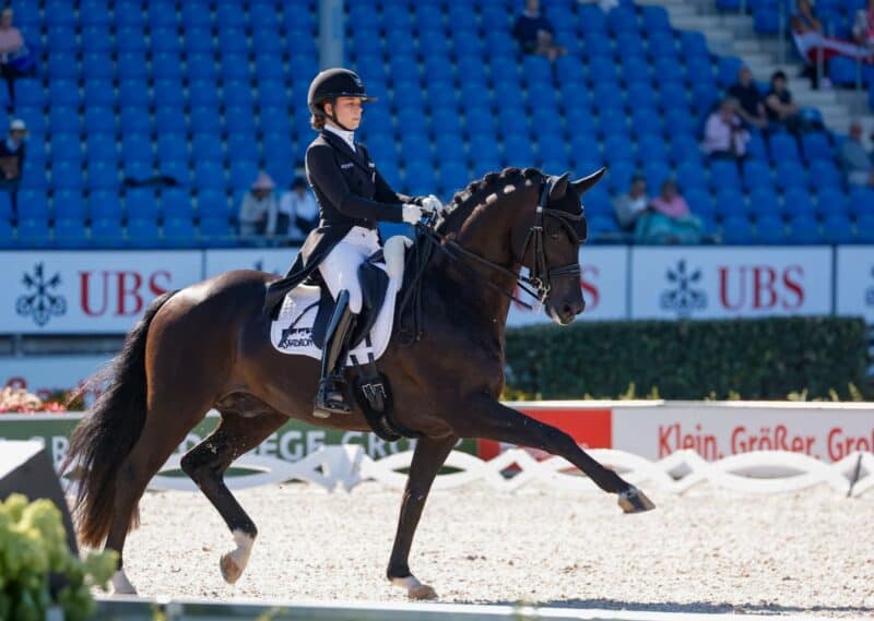Felicita Simoncic (W) und Four Legends KS begeistern beim WM-Debüt! Nach einer fehlerfreien Runde erhalten sie 70,730 %. © EQWO.net | Petra Kerschbaum