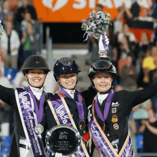 Die "Queens" von Aachen: Lottie Fry (GBR), Cathrine Laudrup-Dufour (DEN) und Isabell Werth (GER) sicherten sich in der Grand Prix Freestyle der WM in Aachen die Medaillen. © EQWO.net | Petra Kerschbaum