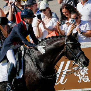 Lottie Fry und Glamourdale sind wie schon 2022 Weltmeister im Grand Prix Special! © EQWO.net | Petra Kerschbaum
