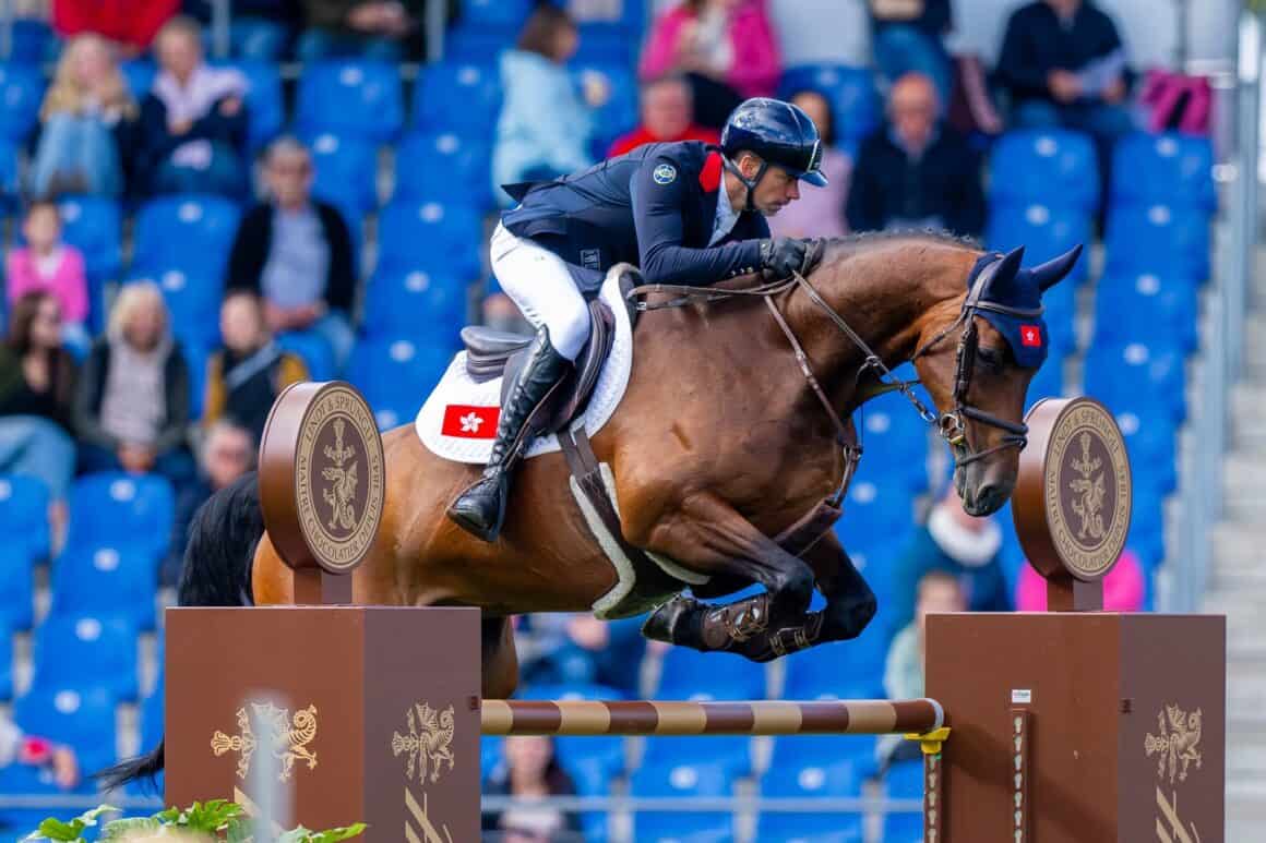 Patrick Lam (HGK) bestritt in Aachen seine erste Weltmeisterschaft! Mit seinem Top-Pferd Lopez One möchte er sich auch für die Olympischen Spiele 2028 in L.A. qualifizieren. © FEI | Benjamin Clarke