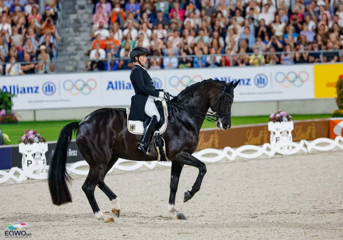 Isabell Werth (GER) & Wendy de Fontaine © EQWO.net | Petra Kerschbaum