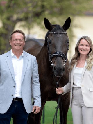 Die 29-jährige Hanna Puchinger ist neue Sportmanagerin des Pferdezentrums Stadl-Paura. © Pferdezentrum