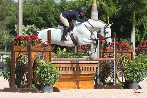 2014 01 20 CoretzMindy ClassicContender