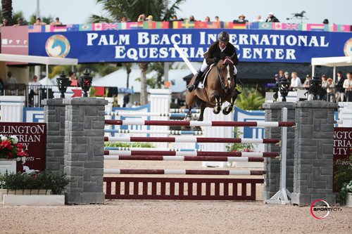 2014 01 24 MinikusTodd QualityGirl