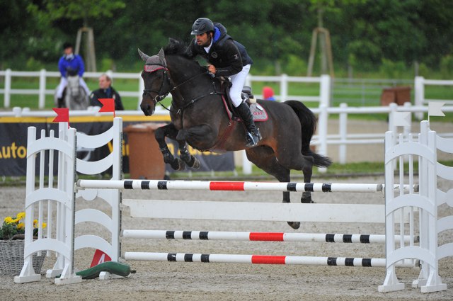 AlAttiyahKhaledAliMohammed Commandor 25 VIPLarge So HB