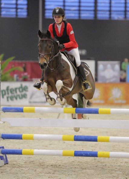 GoesSaurauJosefina CinderellaGirl 40 CSNP Pony Fr