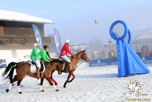 LaCuerra SnowPolo 1