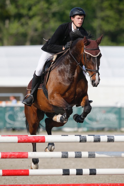 LaditschStefan Gracia5 49 VIPSmall Fr TH