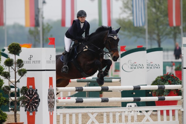 MakarovaElizaveta Ashlinn 11 VIP Small Fr TH