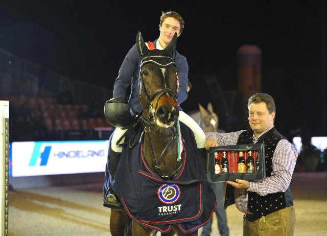 MakoweiPhilipp Chantal 18 CSIU25 EYCup So SE2