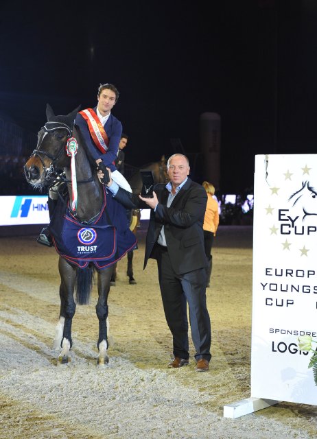 MakoweiPhilipp Chantal 18 CSIU25 EYCup So SE3