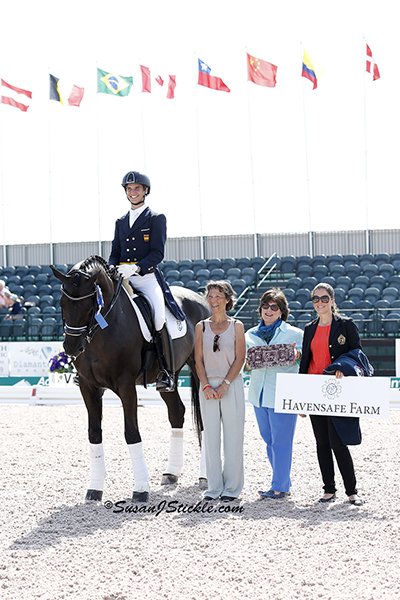 MatuteJuanjr DonDiegoYmas SE cSusanJStickle