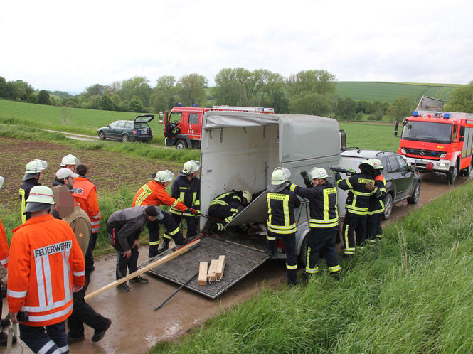 Pferd Hanger cRampfel