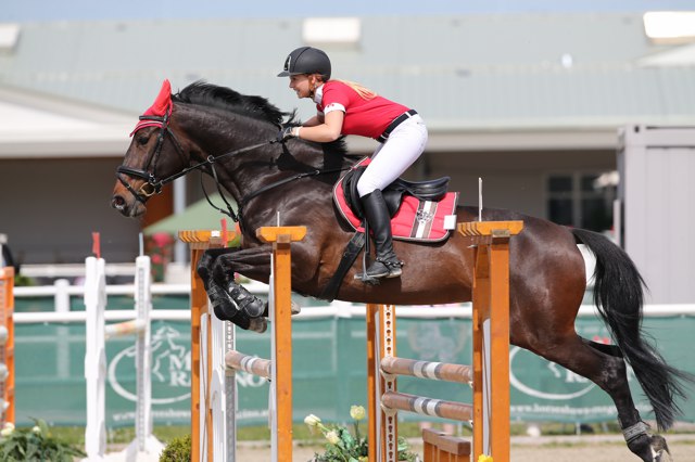 RohacekJennifer Vagyalom 61 VIPSmall So TH