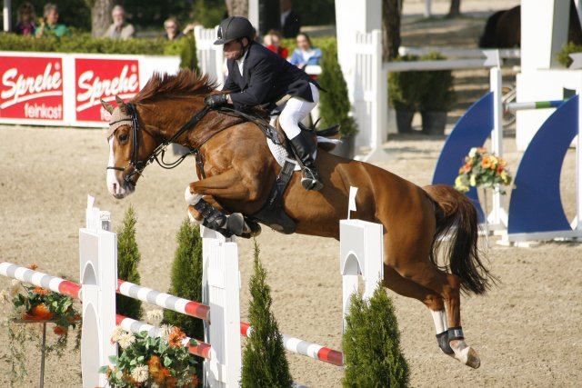 SimonHugo CT GoldTourDo