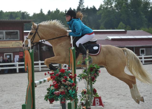 SixtJohanna ITsmyDancer 26 LPetitPonyGP so