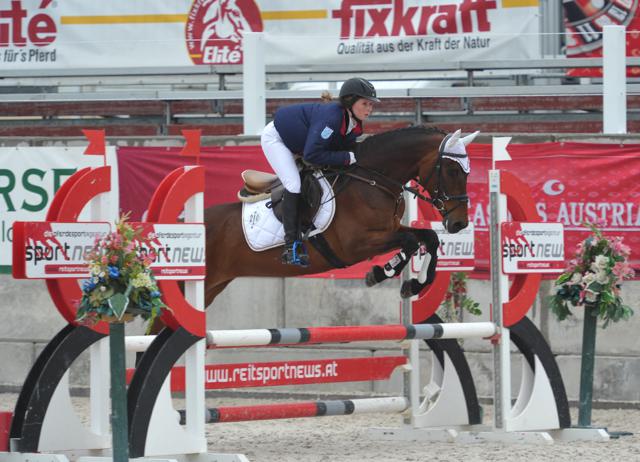 SteiningerVictoria Noveux 10 PonyA fr