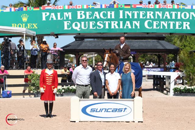 Todd Minikus and Babalou 41 in their winning presentation CC sportfot