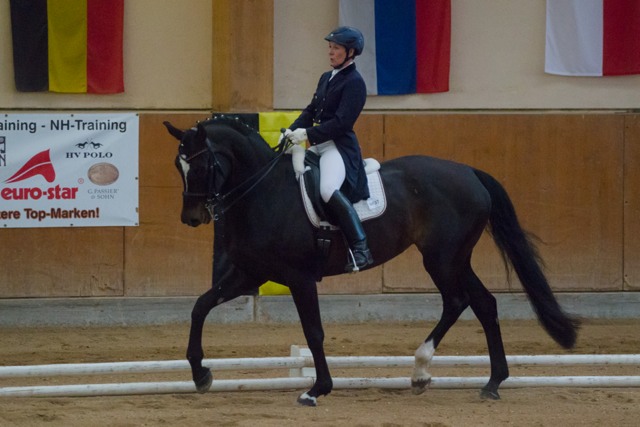 WagenhoferMarion DiandraNegra B HCHC cGraf 02